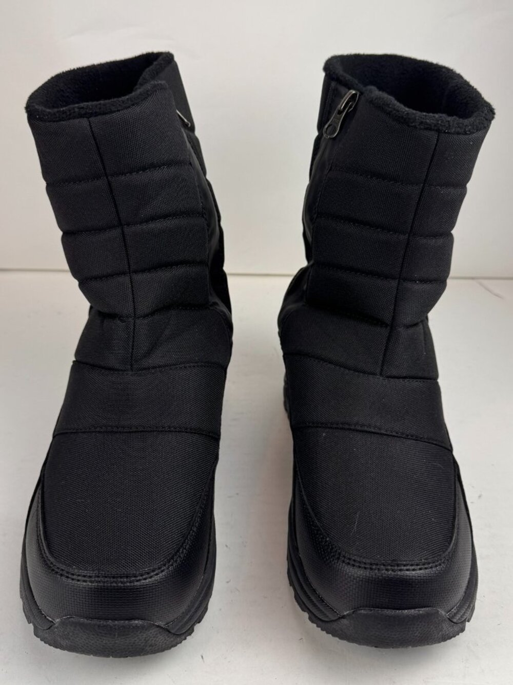 Silent Care Women's Black Waterproof Snow Boots Size US 7 / EUR 39.5